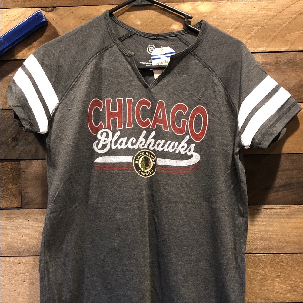 NHL Chicago Blackhawks Gray Short Sleeve Tee with White & Red Accents